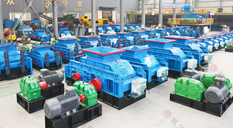 水泥輥壓機的工作原理，對輥制砂機詳細參數信息介紹